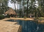 Balinese-garden-in-Four-Seasons-Residences